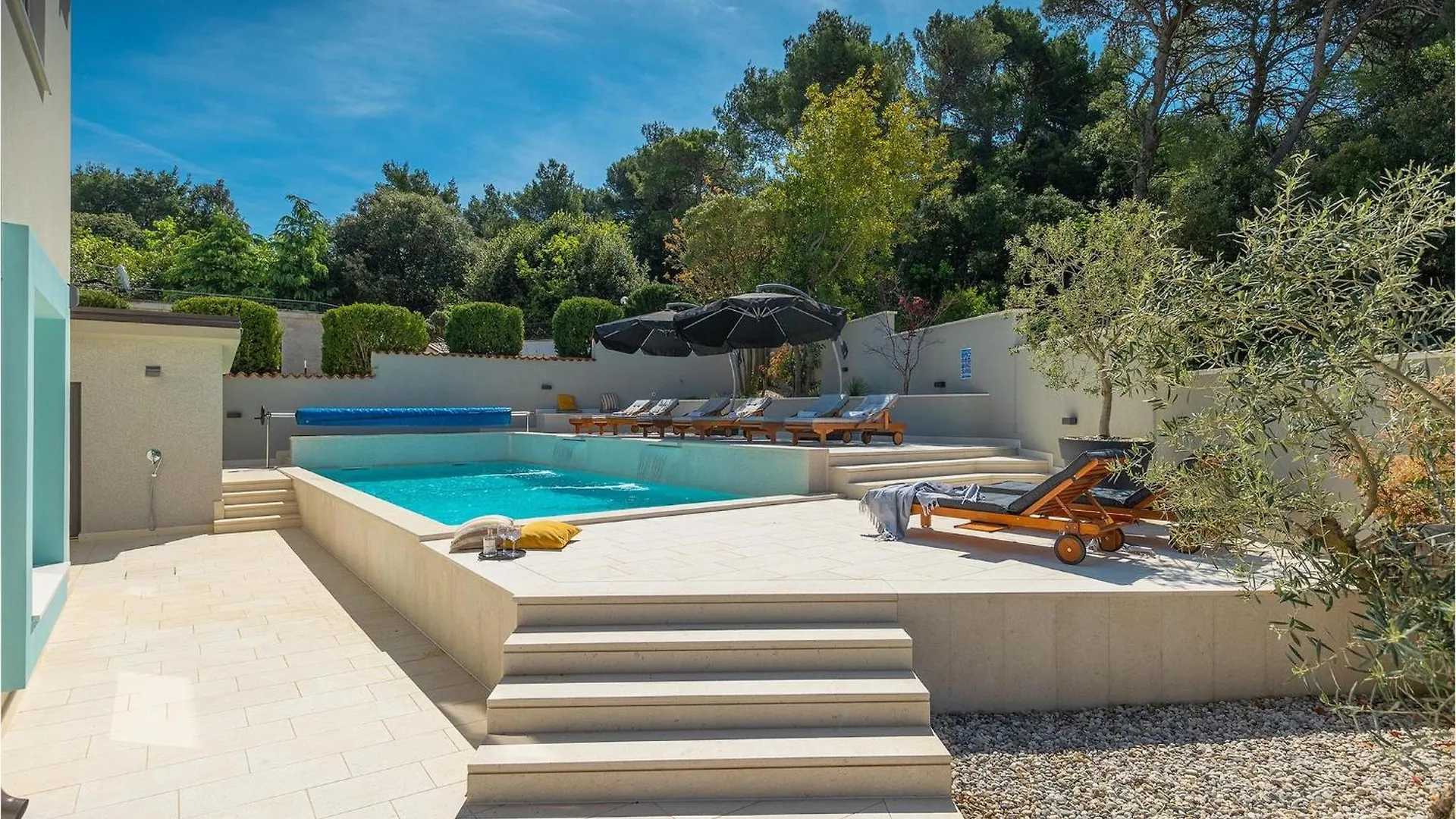 Villa Forest Bay Pula 0*,  Croatia